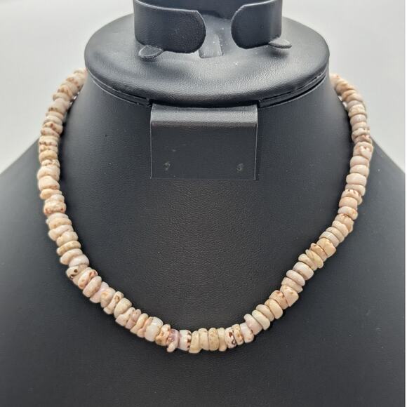 Genuine Puka Shell Vintage Barrel Clasp 16" Necklace - Picture 1 of 4